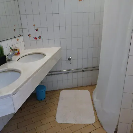 City Drops Clerigos Private