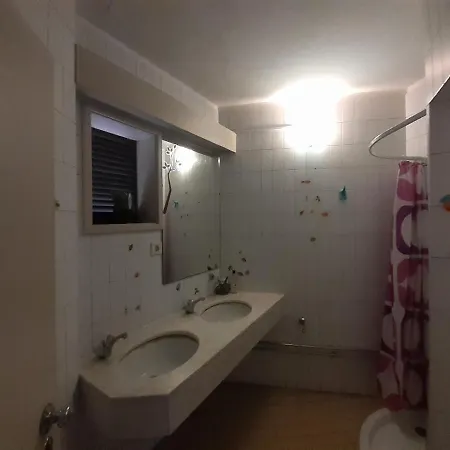 City Drops Clerigos Private Guest house *